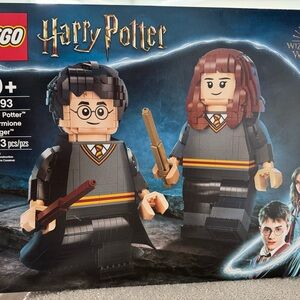LEGO Harry Potter Wizard Duo Building Set 76393
